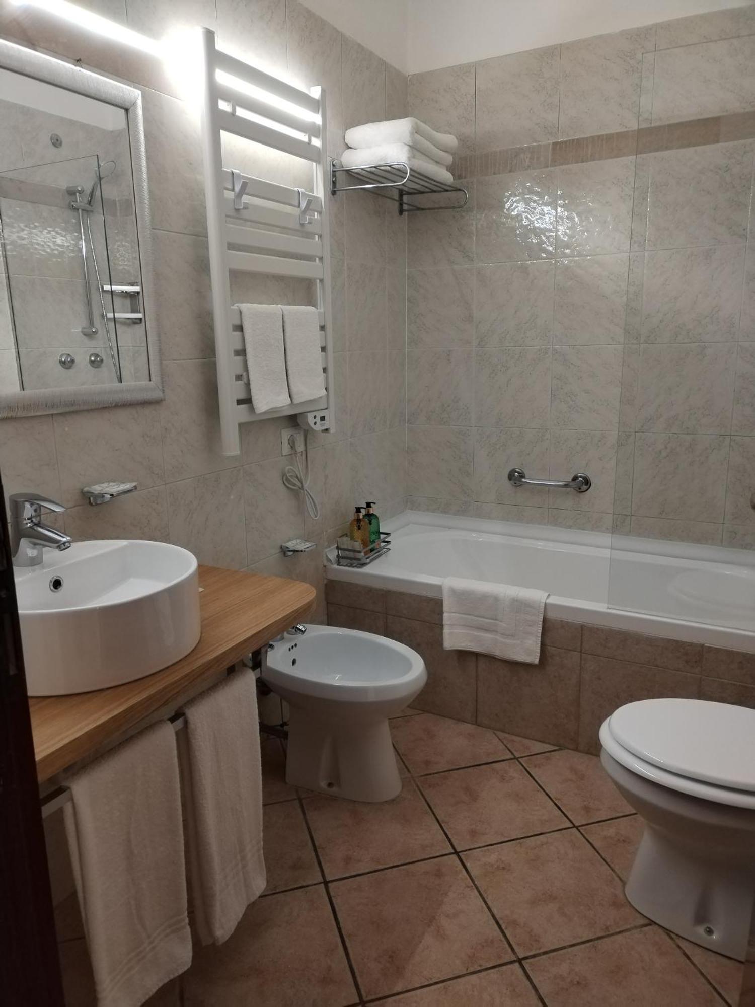 B&B L'Esquilina Rome Luaran gambar
